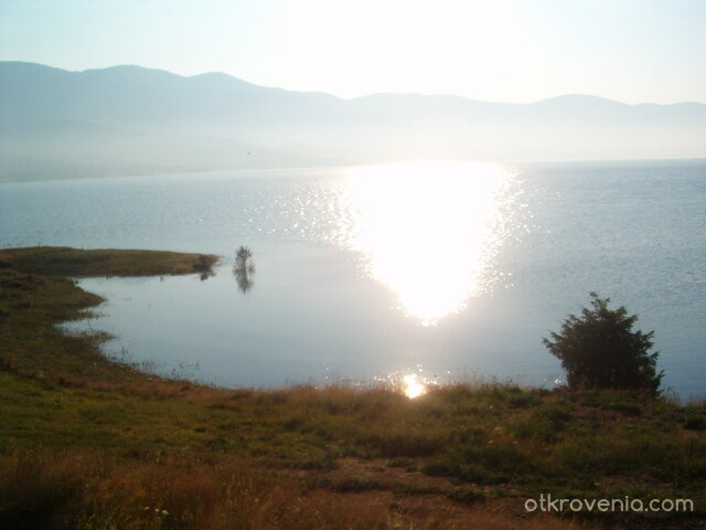 По пътеката на слънцето