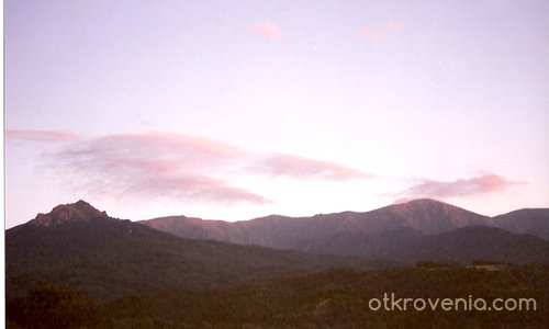 Марагидик и Ботев върхове