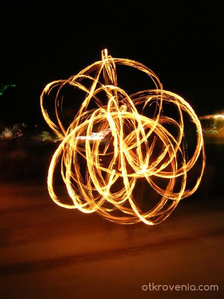 Огнени кръгове... като в Ада