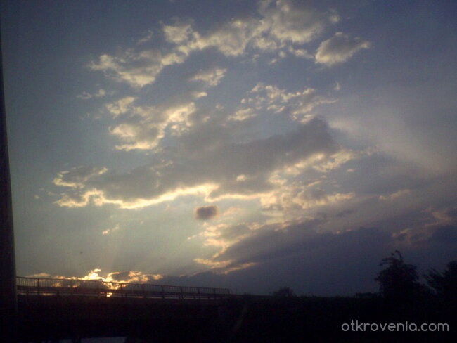 Едни красиви облаци за SnoW`PrInCeSs:)