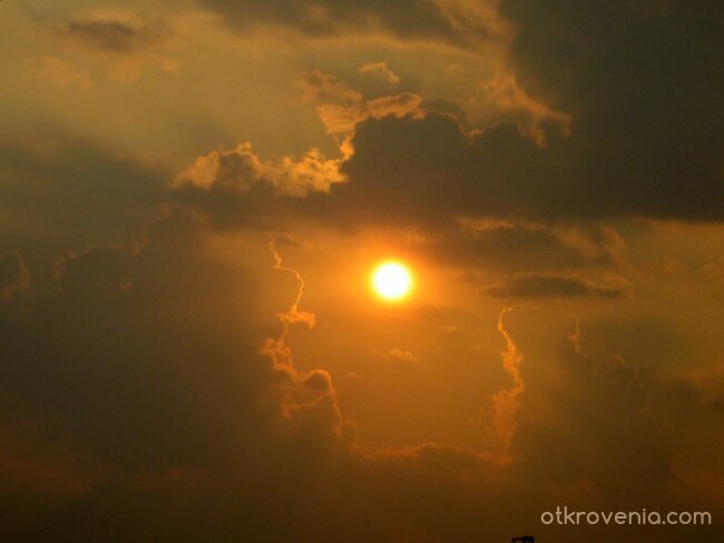  Гладен облак...:)