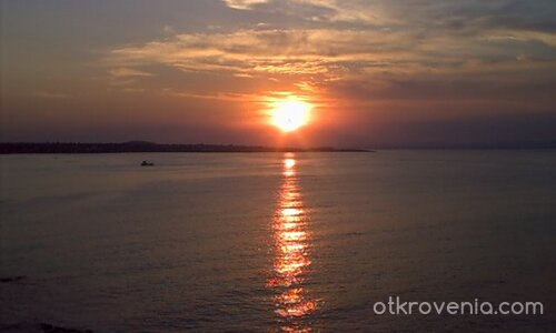 От заник слънце озарени