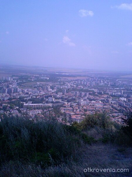 Гледка от паметника