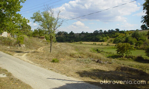 Пътят се простира