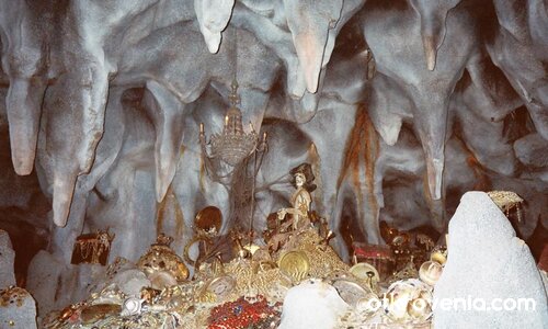 Пиратска пещера