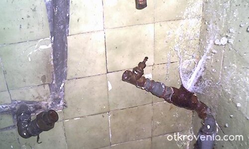 Спукан водопровод