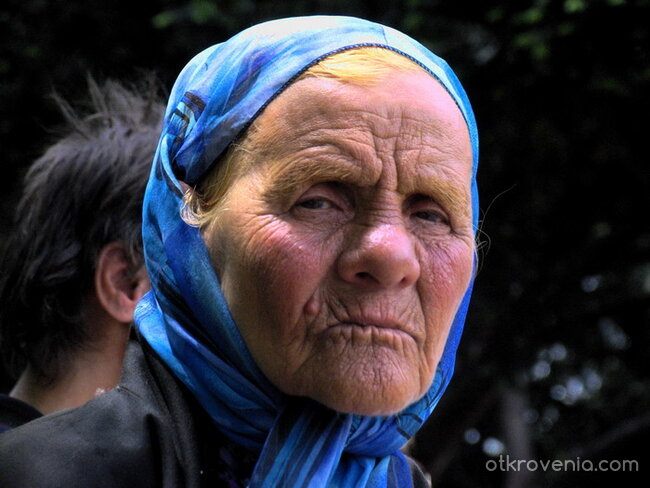 тъжните очи на битието