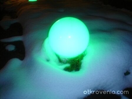 Лампа в снега...