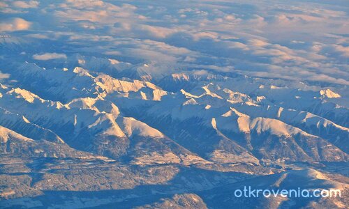 Небе и земя сляти в едно