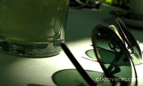 Очилата на моя приятел Марлоу