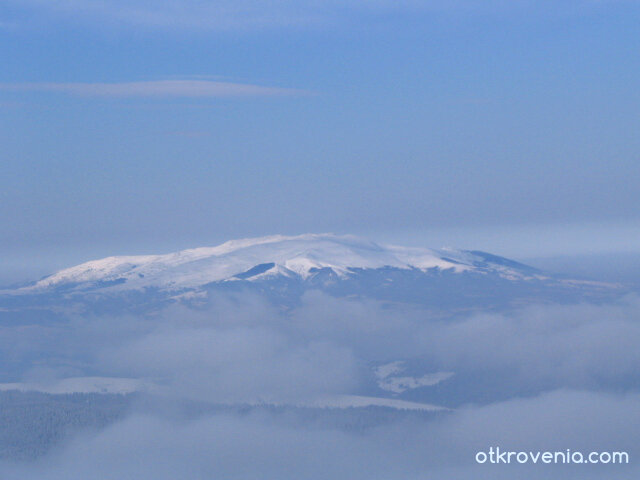 Сред облаците