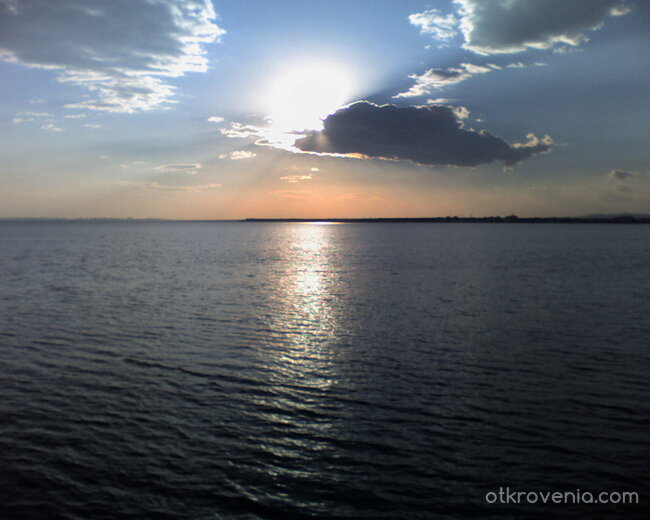 НЕОБЯТНОСТ...