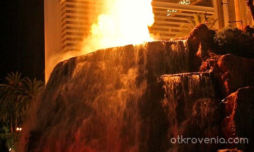 Фонтана вулкан