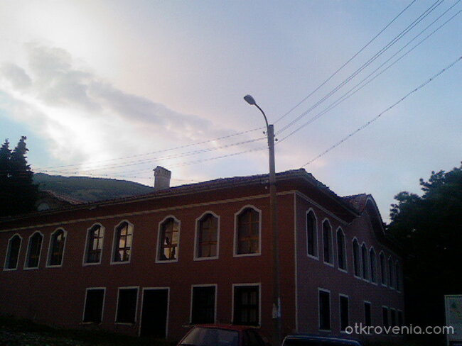 Радиното училище