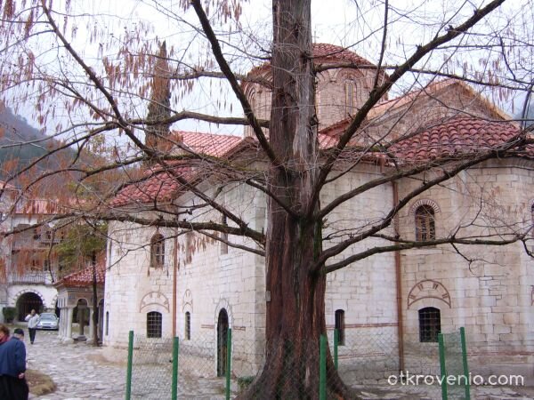 Времето няма място тук