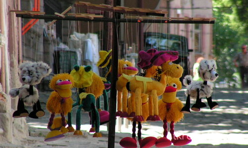 кукли на конци