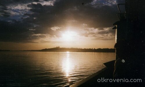 Нощ на ферибота