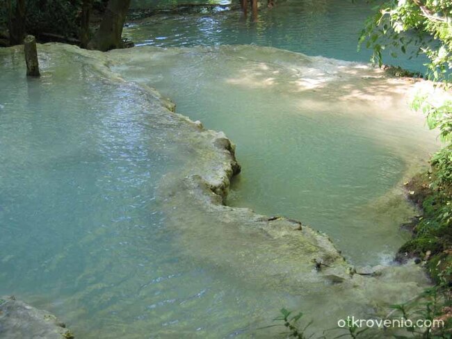 Стъпала към водния дворец