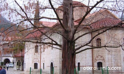 Времето няма място тук