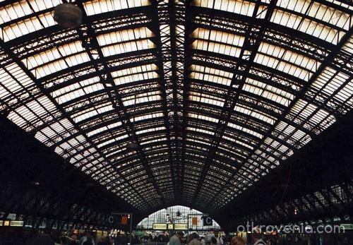 Gara Koeln [ people come people go ]