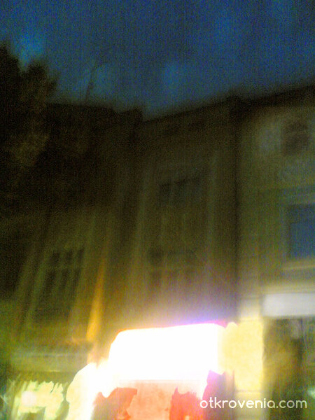 Вечерта рисува живопис