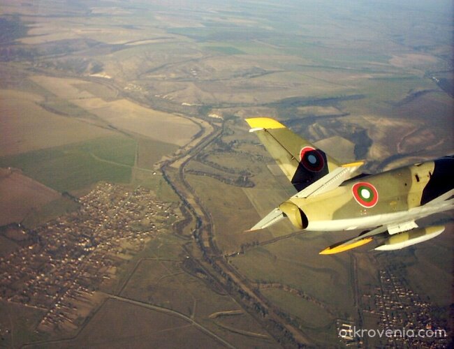 ...а те гледаха в небето...