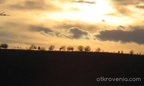 На хълма,по залез