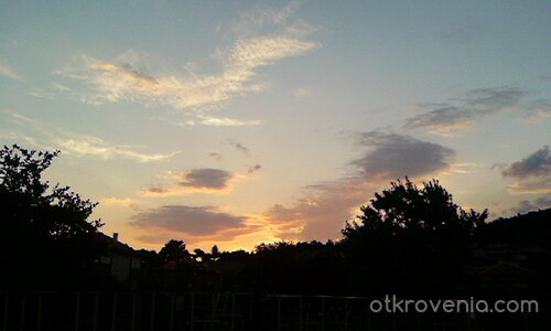 Залез над детската градина